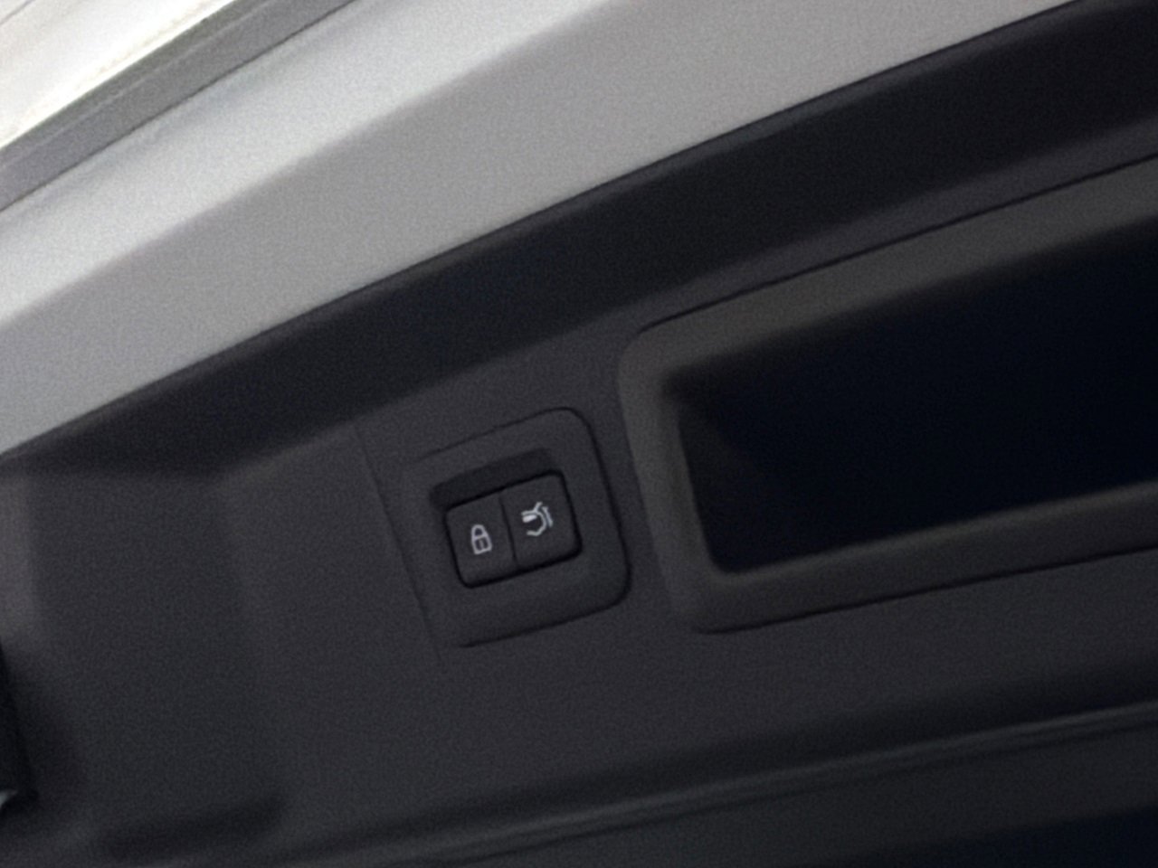 New 2026 MAZDA CX-50 2.5 Hybrid w/ Cargo Package image 9