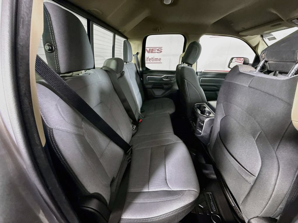 Used 2020 RAM 1500 Big Horn AWD/4WD image 30
