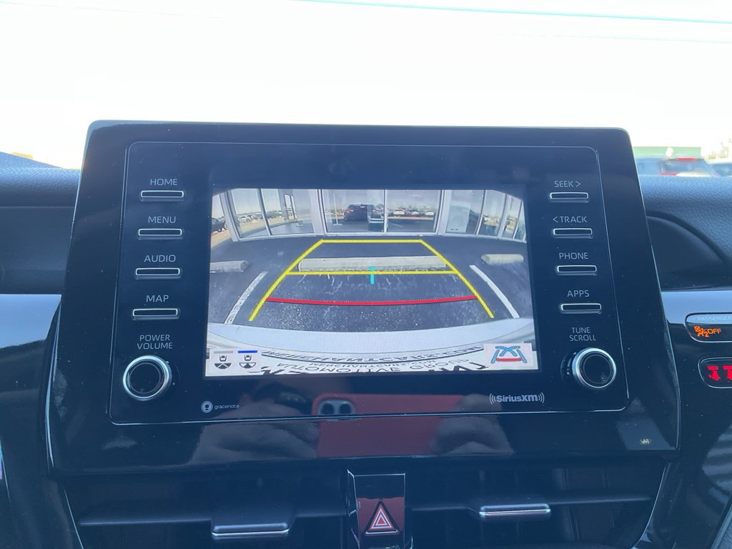 Used 2024 Toyota Camry SE image 15