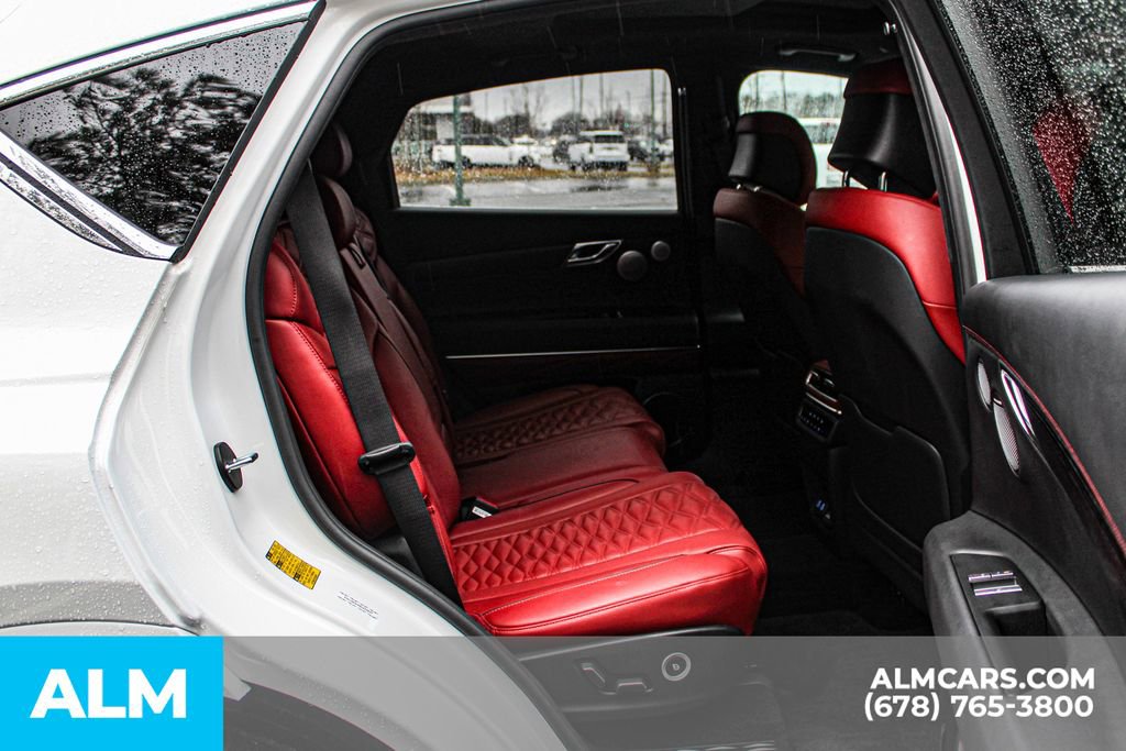 Used 2025 Genesis GV80 3.5T AWD/4WD image 19