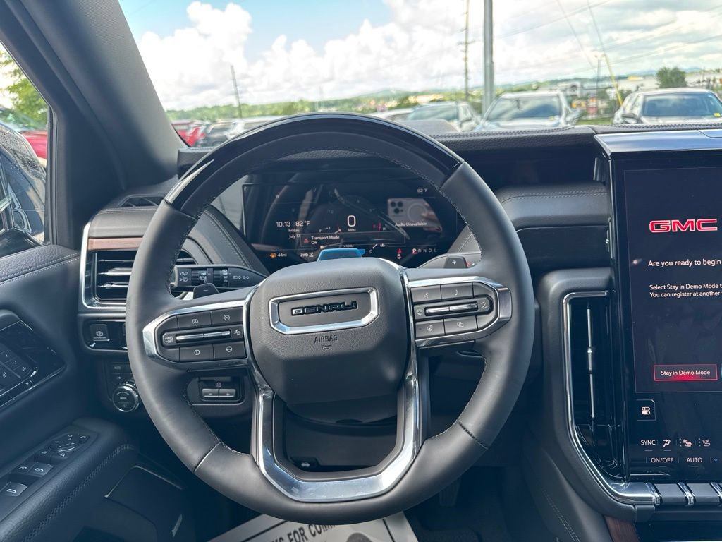 New 2026 GMC Yukon XL Denali w/ Denali Reserve Package AWD/4WD image 23