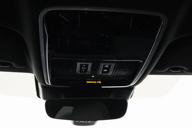 Used 2024 Land Rover Range Rover Velar Dynamic SE AWD/4WD image 23