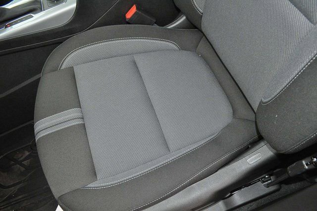 New 2025 Chevrolet Blazer LT w/ Convenience Package image 9
