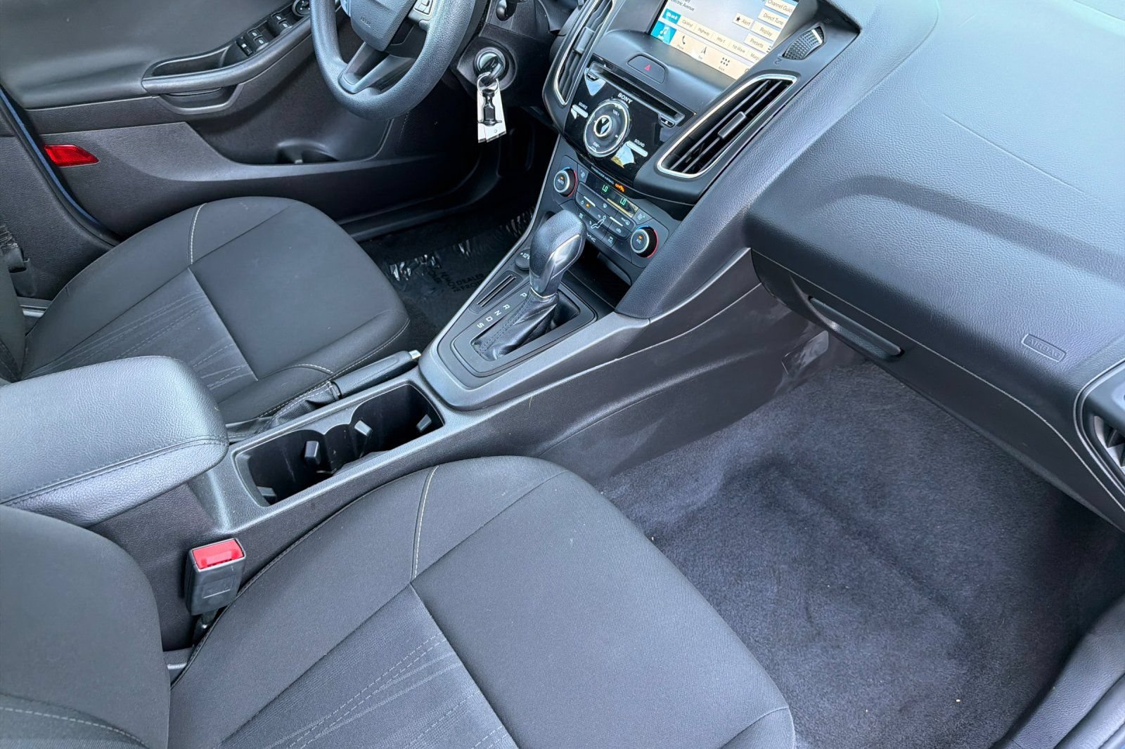 Used 2018 Ford Focus SEL FWD image 15