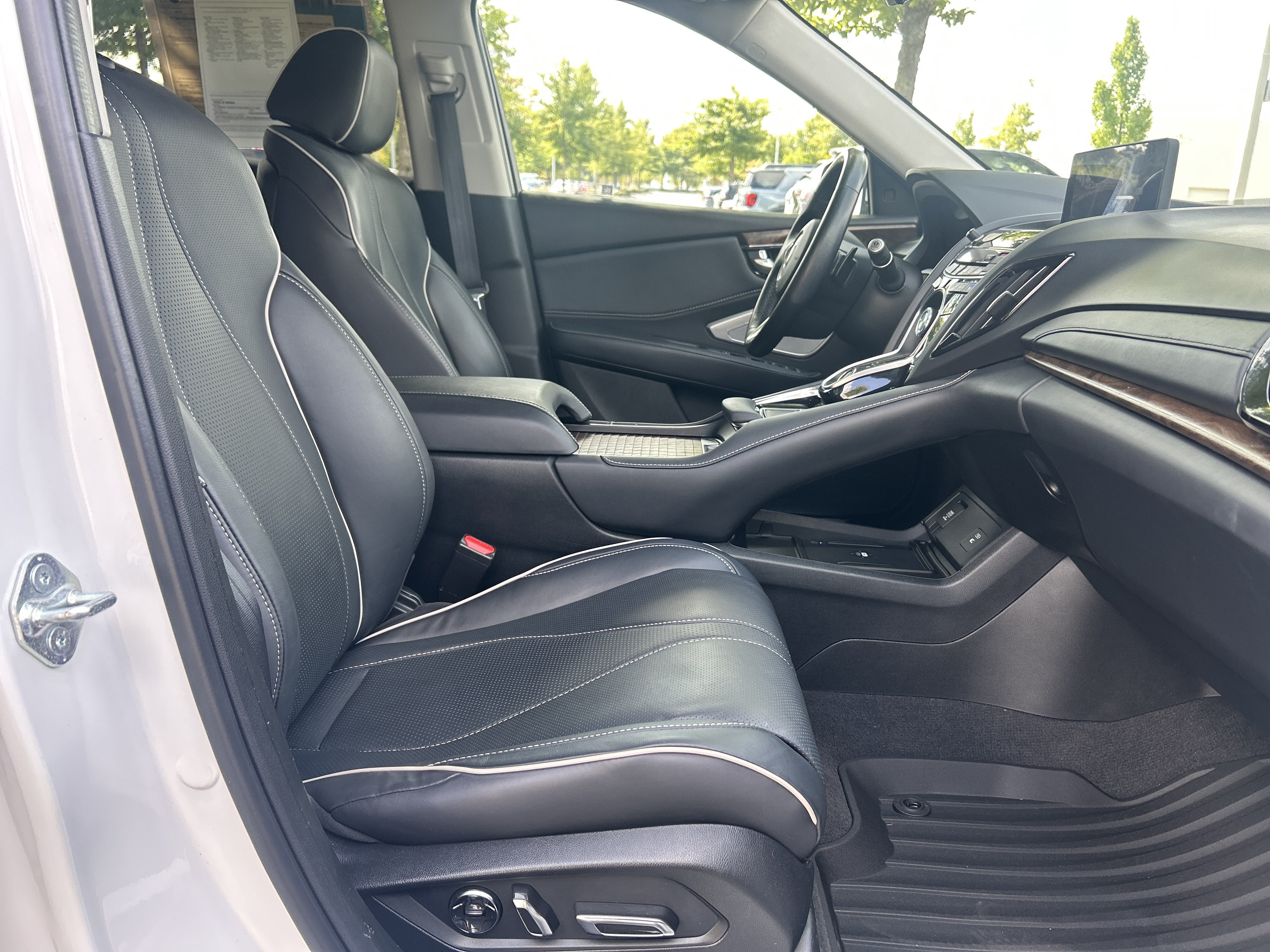 Used 2023 Acura RDX w/ Advance Package AWD/4WD image 31
