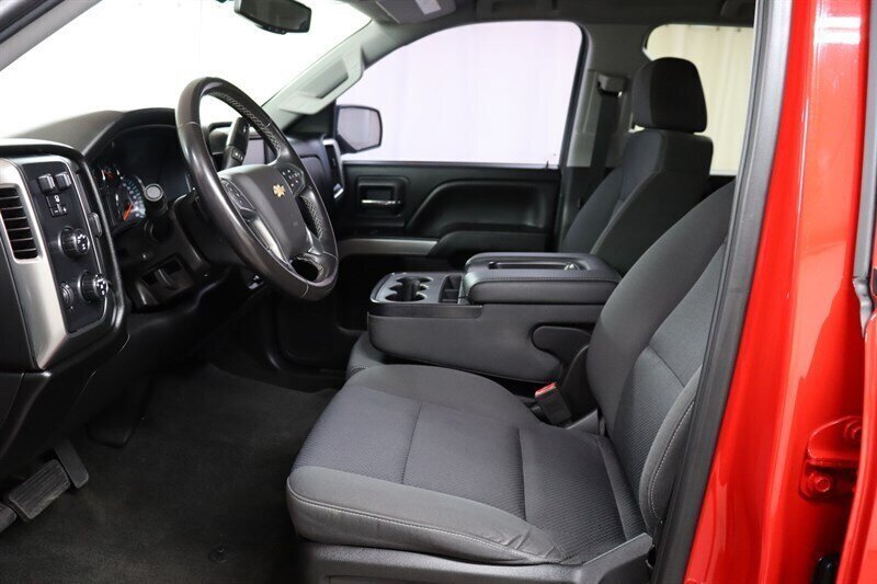 Used 2018 Chevrolet Silverado 1500 LT w/ All Star Edition AWD/4WD image 13