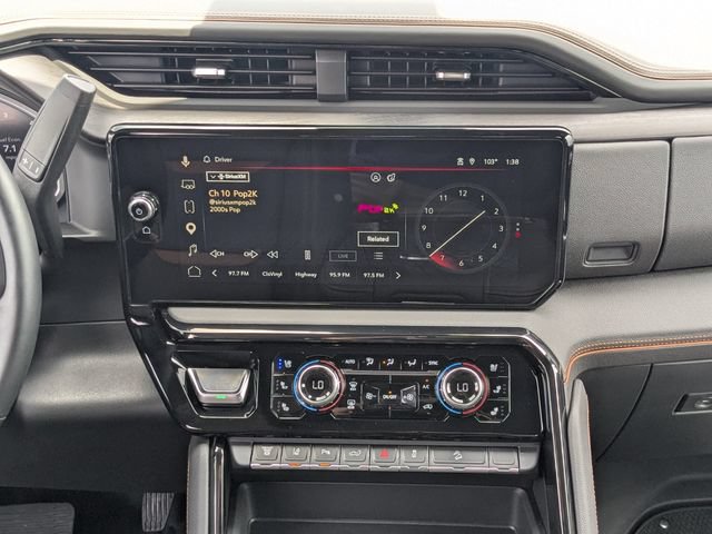 Used 2026 GMC Sierra 2500 AT4 w/ AT4 Premium Plus Package AWD/4WD image 18