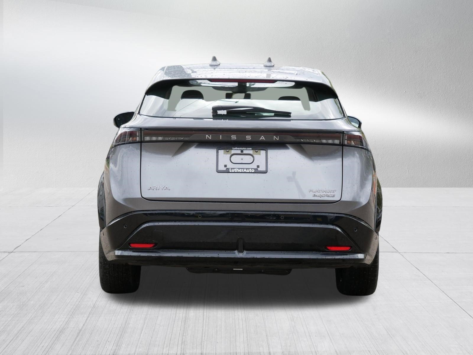 Certified 2023 Nissan Ariya AWD/4WD image 6