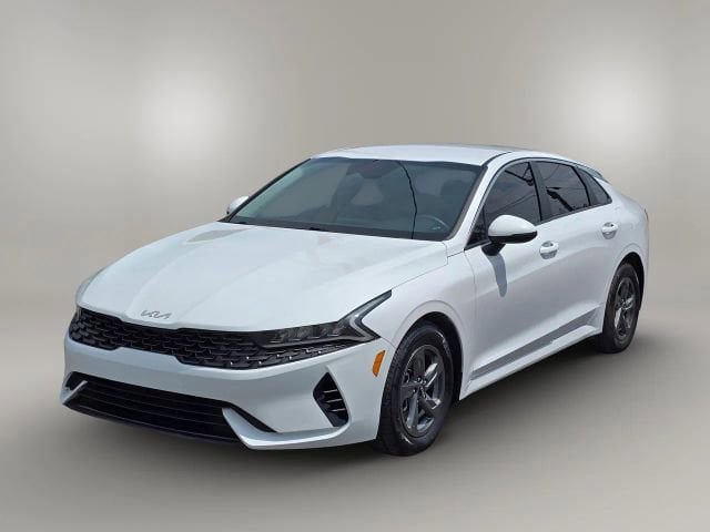 Used 2021 Kia K5 LX FWD image 1