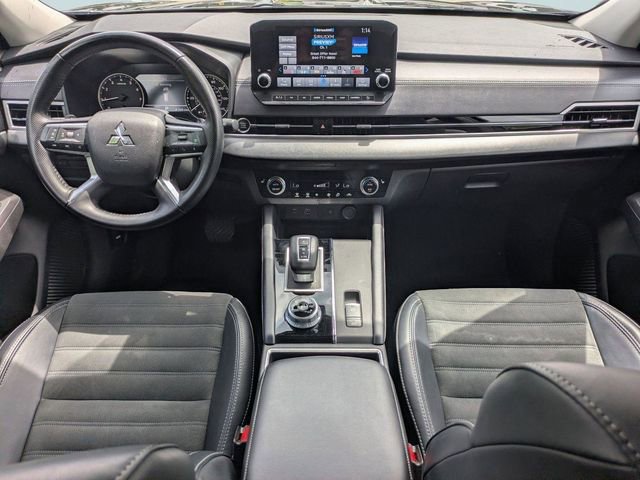 Used 2024 Mitsubishi Outlander SE FWD image 17