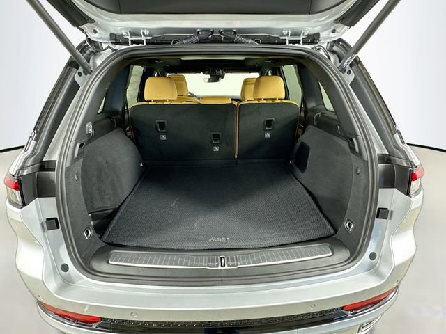 New 2025 Jeep Grand Cherokee Summit w/ Obsidian Package image 31