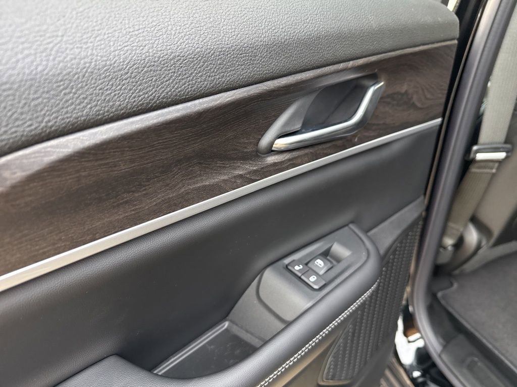 New 2025 Jeep Grand Cherokee Limited image 38