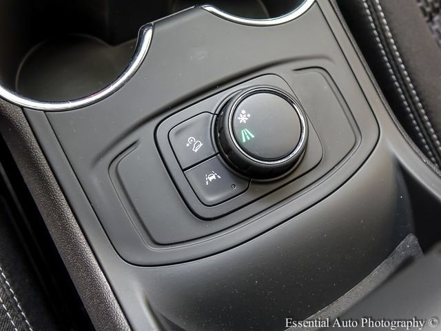 Used 2024 GMC Terrain SLE FWD image 17