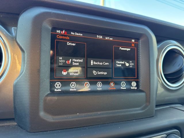 Used 2019 Jeep Wrangler Unlimited Sahara w/ LED Lighting Group image 23