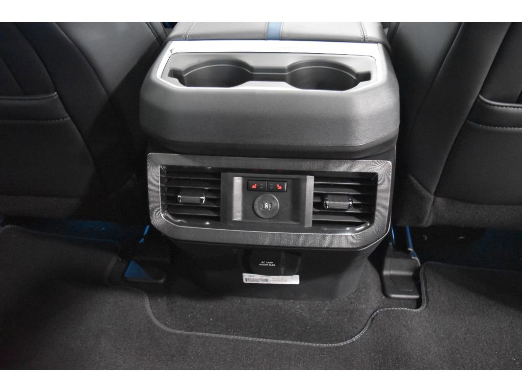 New 2025 Ford F350 Platinum w/ FX4 Off-Road Package image 38