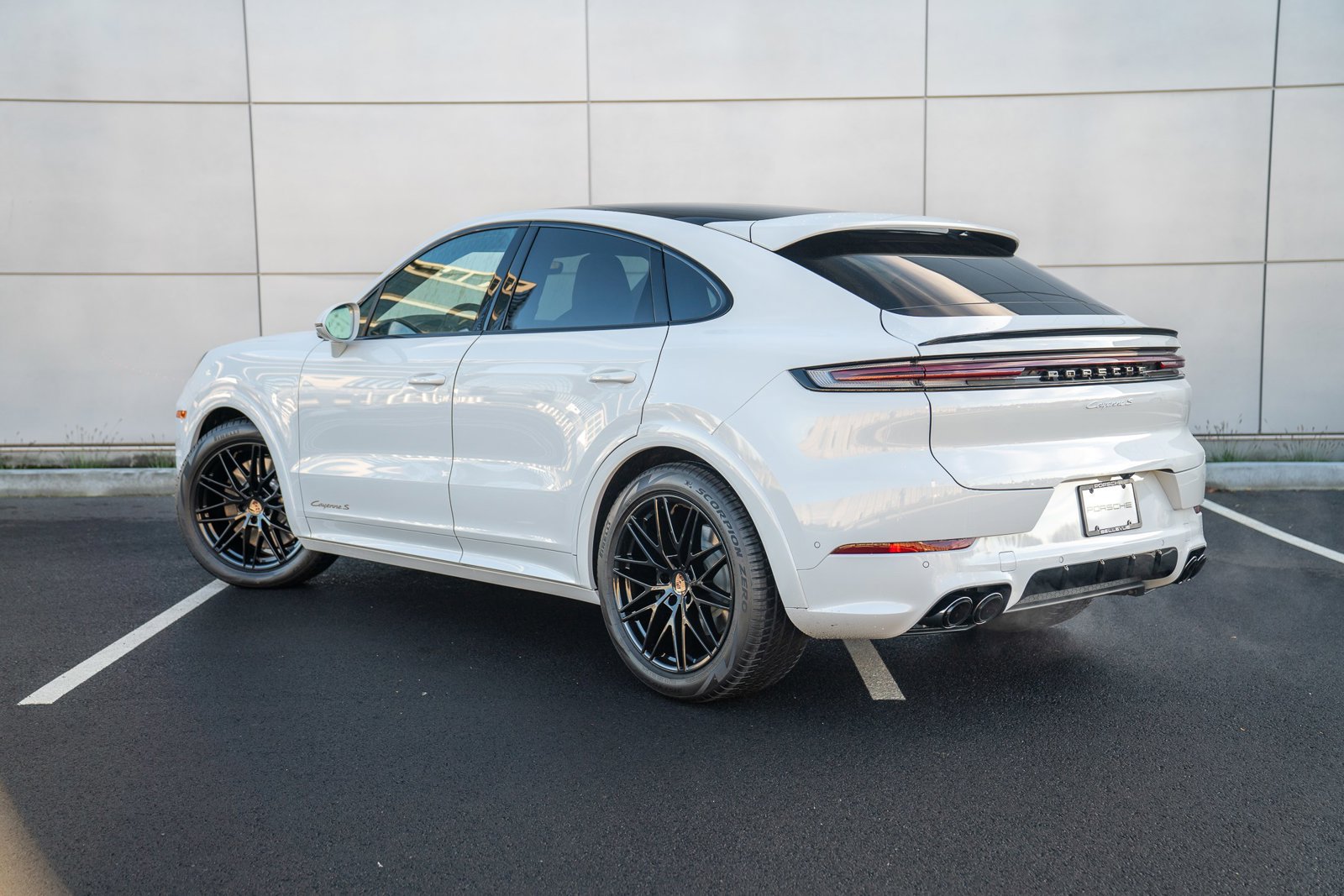 New 2026 Porsche Cayenne S AWD/4WD image 3