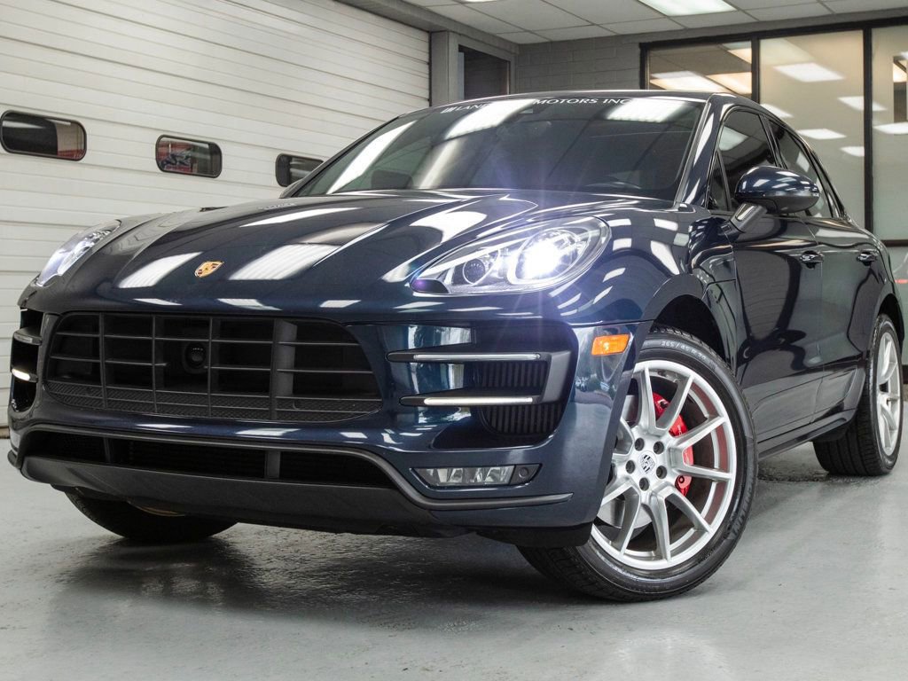Used 2017 Porsche Macan Turbo AWD/4WD image 2