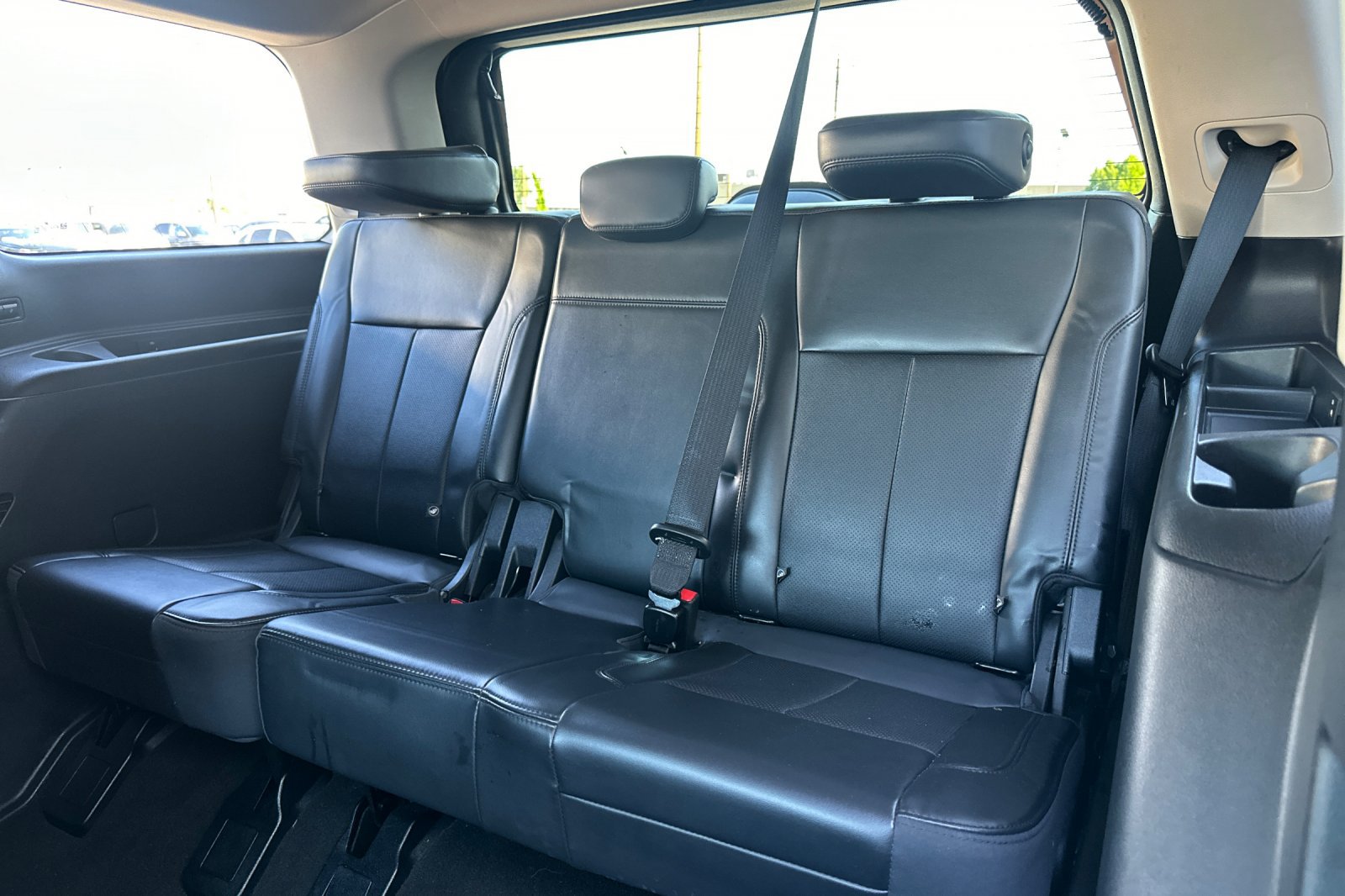 Used 2024 Ford Expedition XLT AWD/4WD image 16