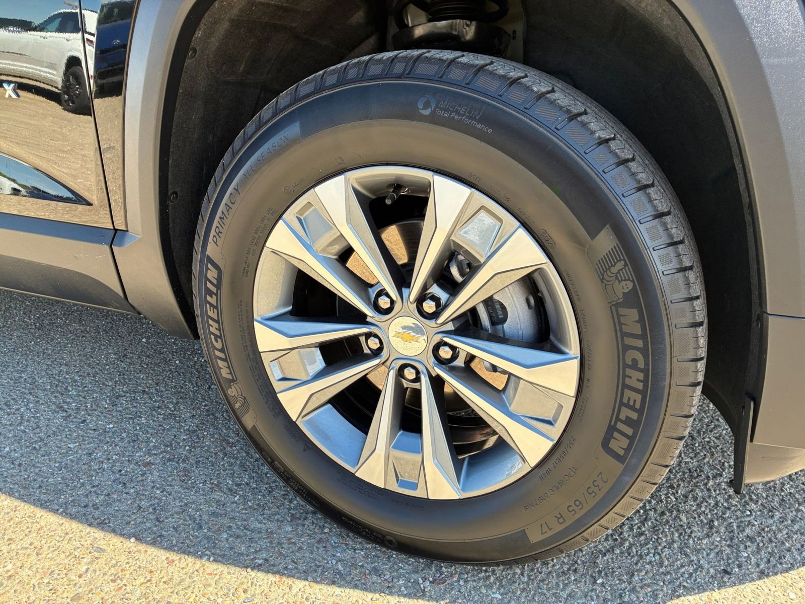 Used 2025 Chevrolet Equinox LT AWD/4WD image 30