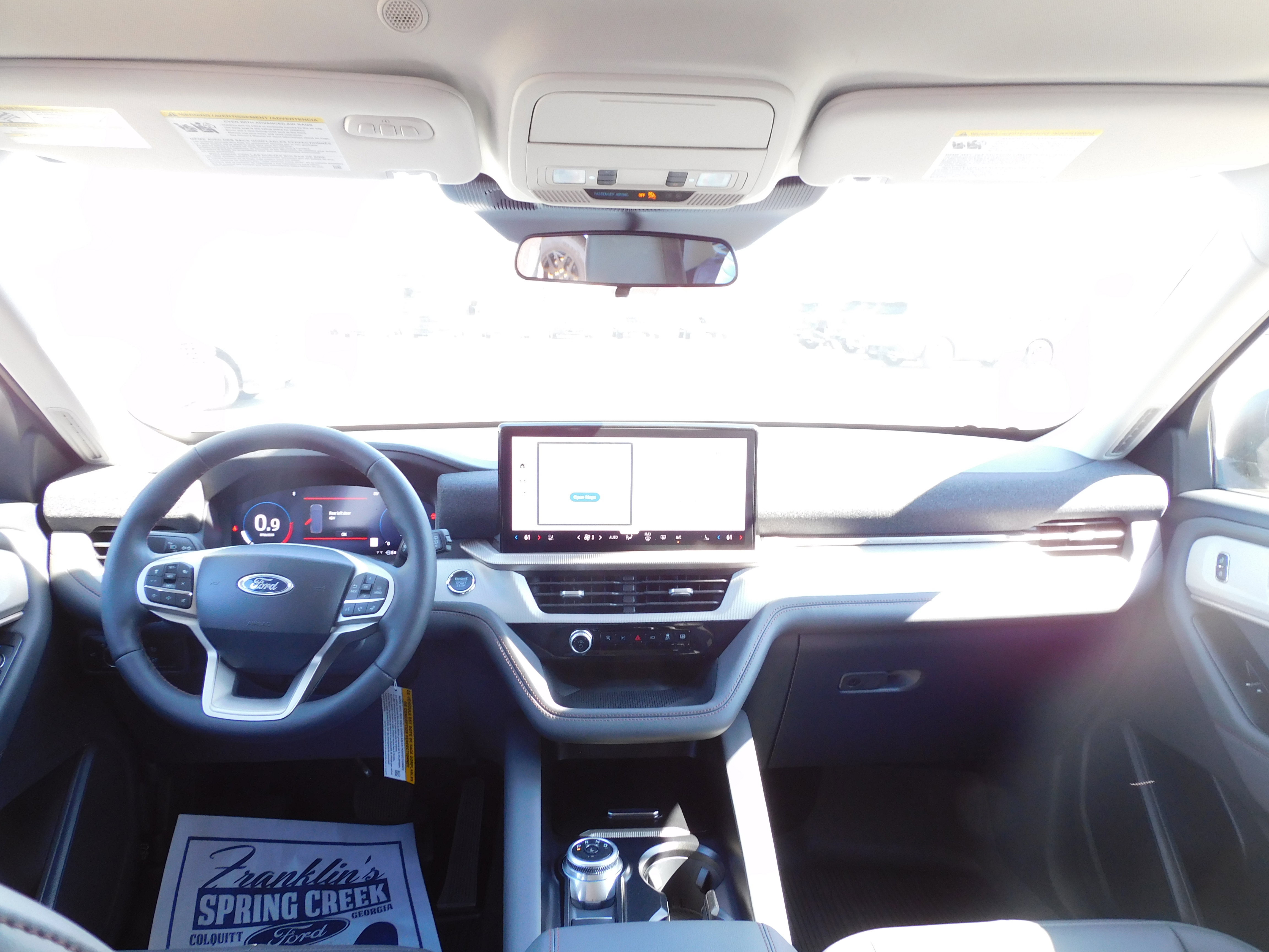 New 2025 Ford Explorer Active w/ Active Comfort Package image 15