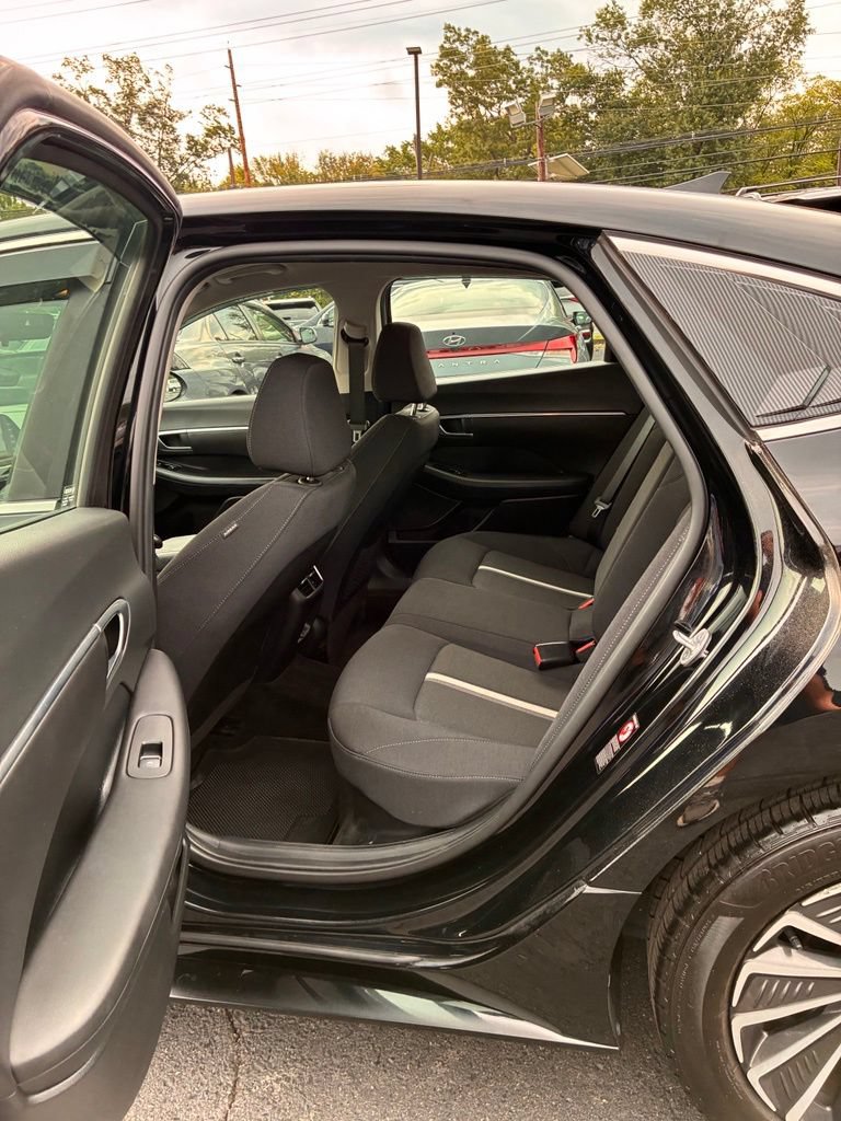 Used 2023 Hyundai Sonata SEL w/ Cargo Package FWD image 21