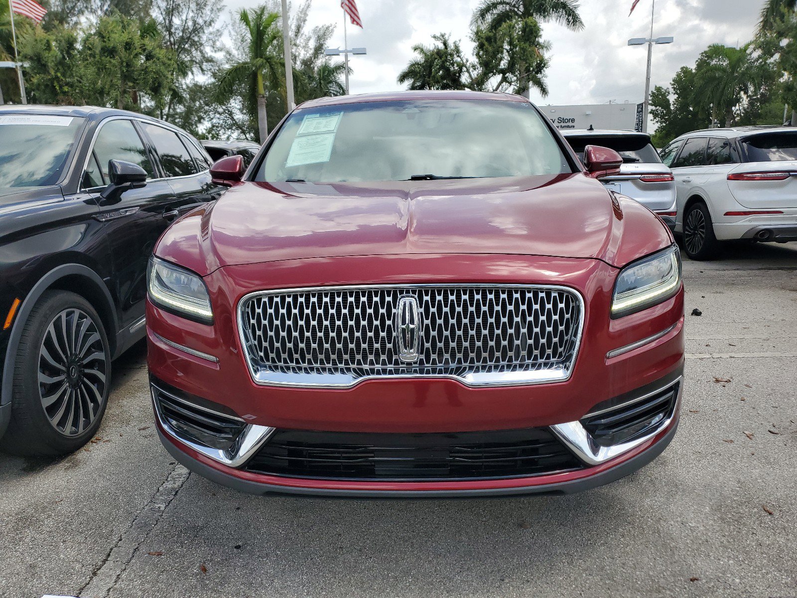 Certified 2019 Lincoln Nautilus Select image 2
