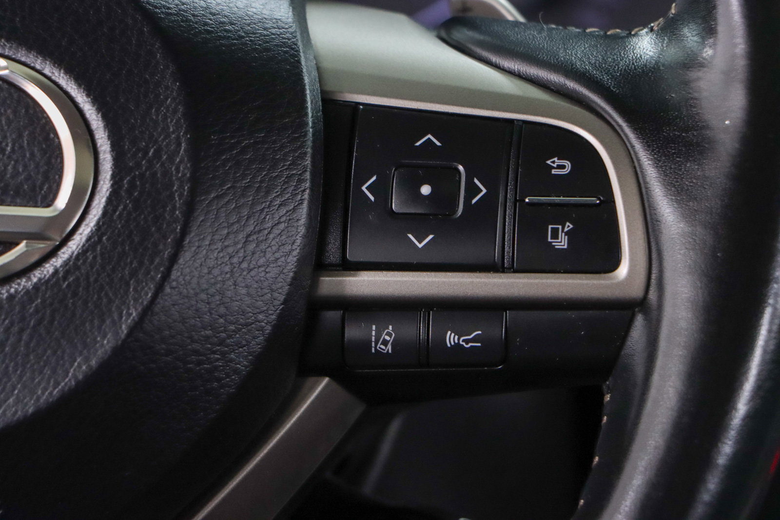 Used 2021 Lexus RX 350 FWD w/ Premium Package image 14