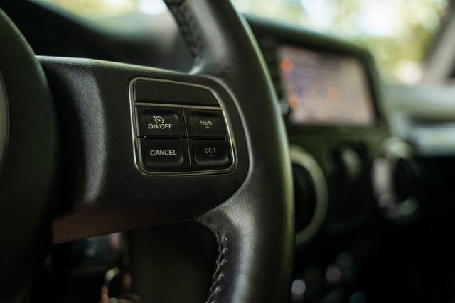 Used 2014 Jeep Wrangler Rubicon w/ Dual Top Group image 39