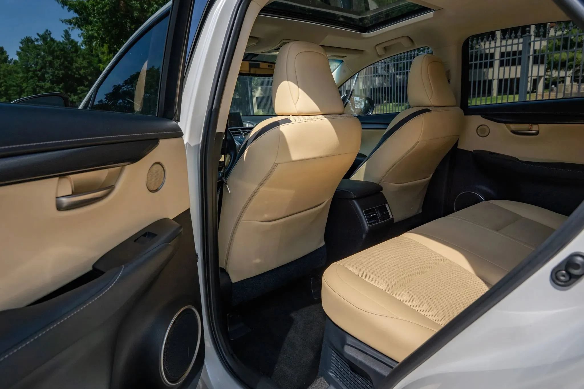 Used 2016 Lexus NX 200t FWD w/ Premium Package image 13