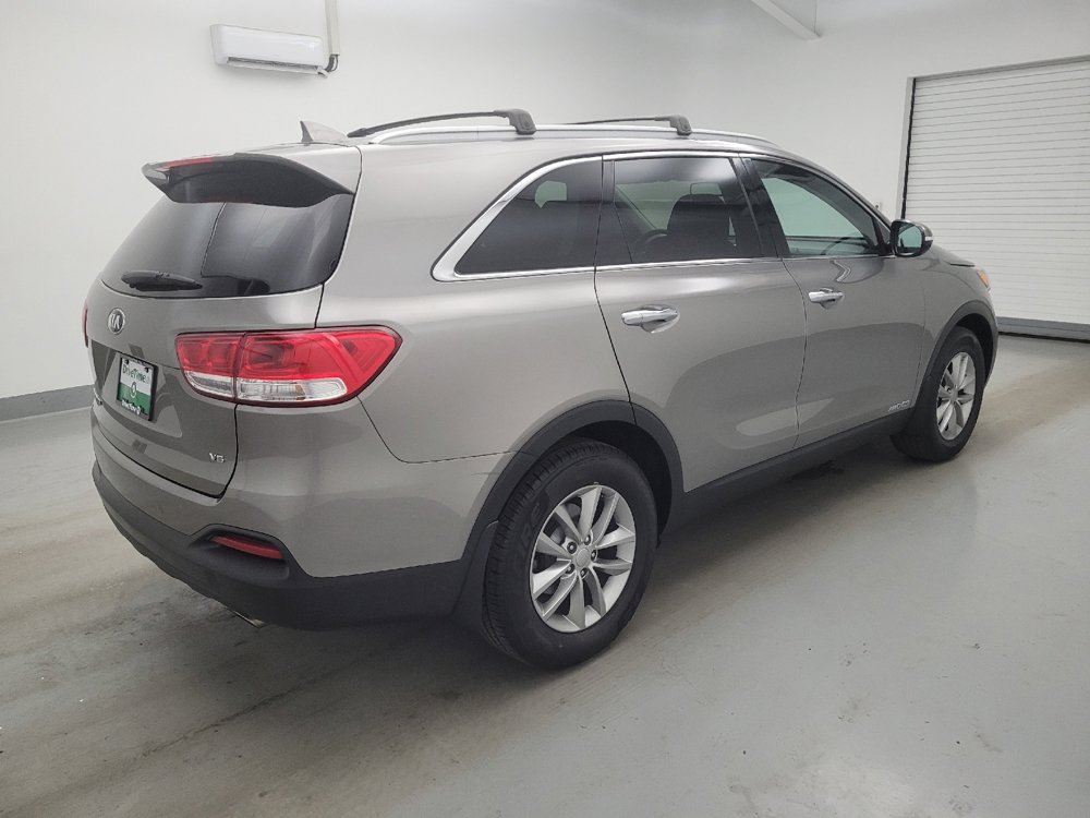 Used 2017 Kia Sorento AWD w/ LX V6 Convenience Package image 10