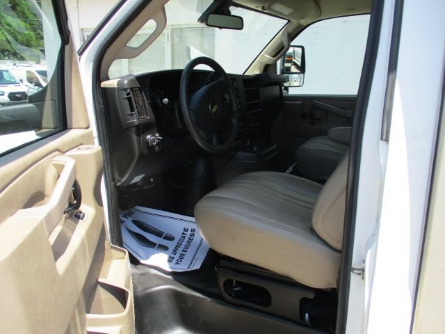 Used 2021 Chevrolet Express 3500 w/ Power Convenience Package RWD image 15