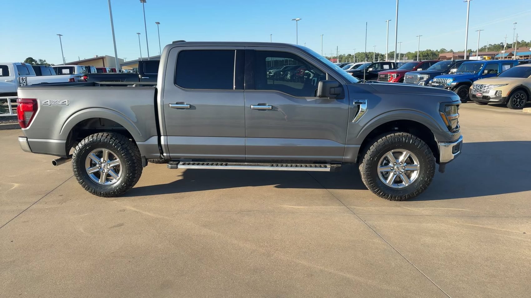 Used 2025 Ford F150 XLT w/ Equipment Group 301A Standard AWD/4WD image 9