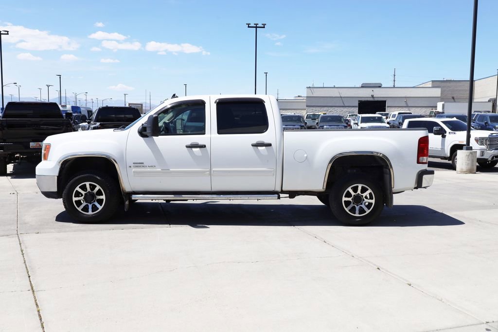 Used 2009 GMC Sierra 2500 SLT AWD/4WD image 3