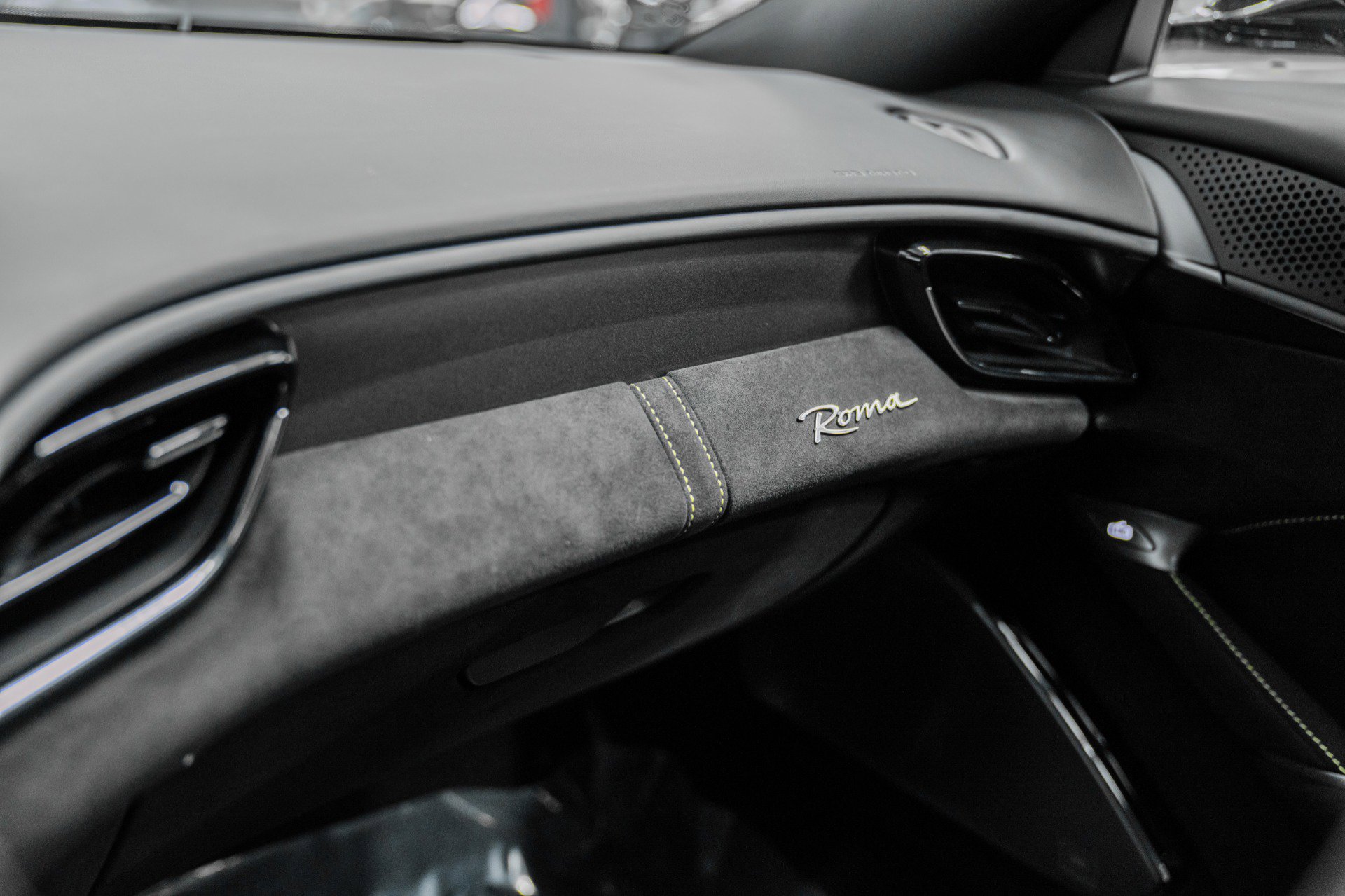 Used 2024 Ferrari Roma image 32