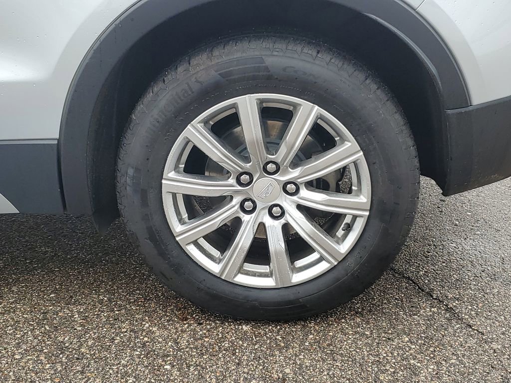 Used 2019 Cadillac XT4 Premium Luxury w/ Cold Weather Package image 32