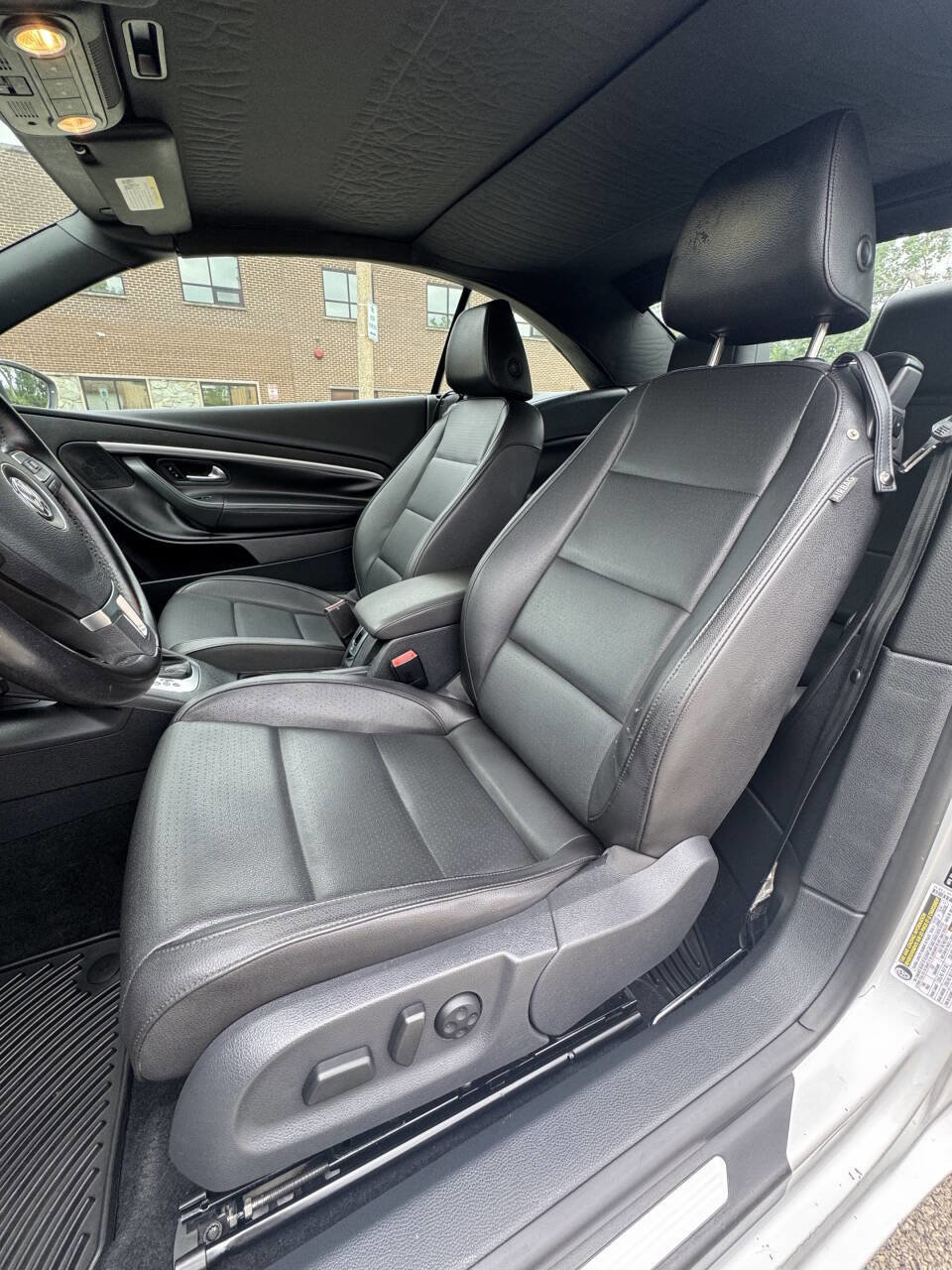 Used 2012 Volkswagen Eos Komfort image 10