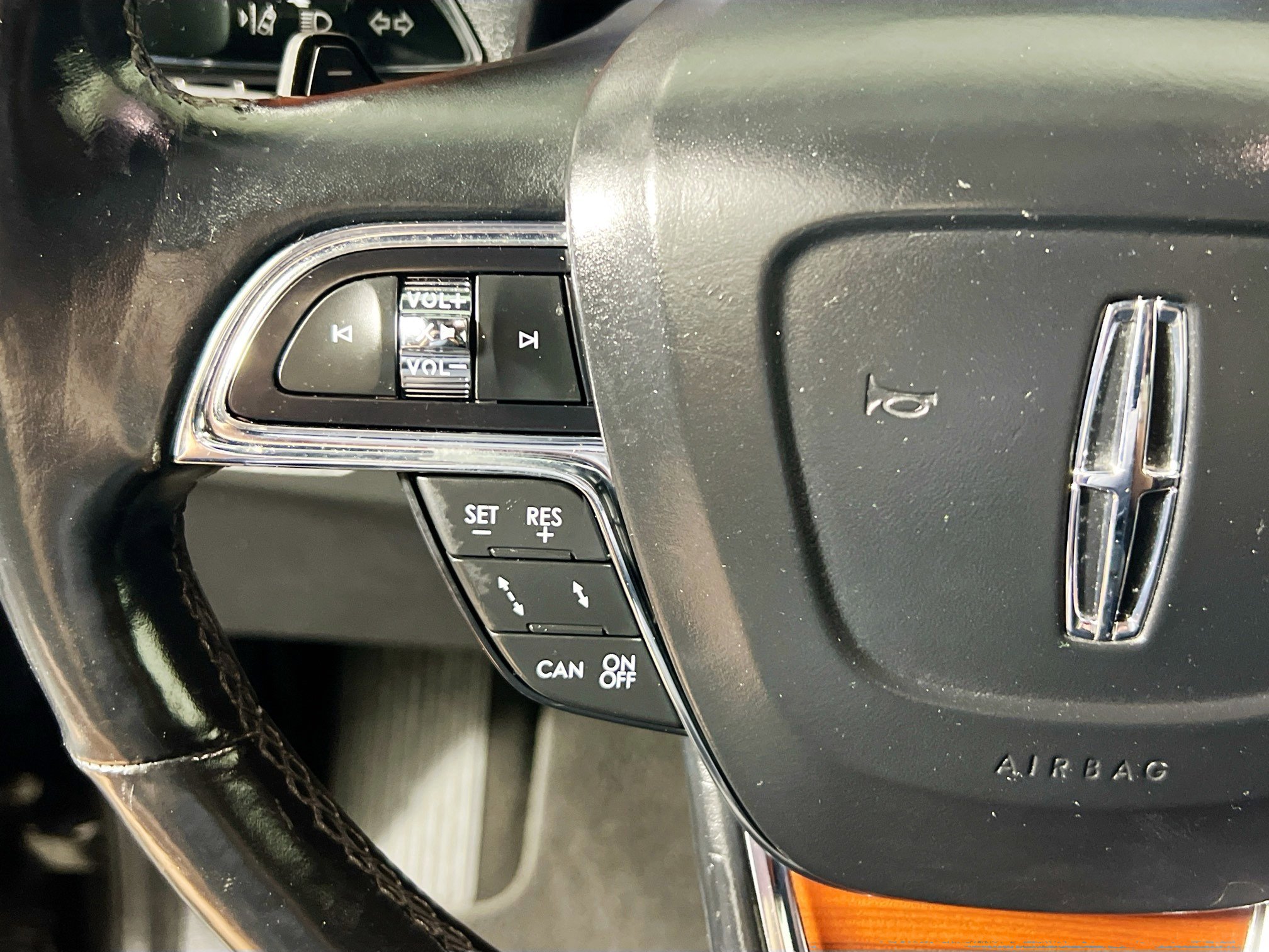 Used 2021 Lincoln Navigator Reserve image 18