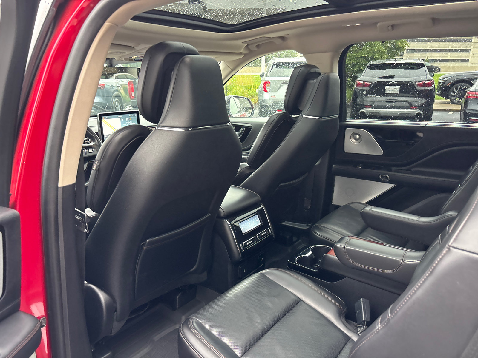 Certified 2021 Lincoln Aviator Reserve w/ Equipment Group 202A AWD/4WD image 27
