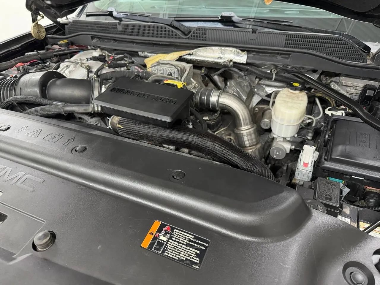 Used 2018 GMC Sierra 2500 Denali w/ Duramax Plus Package AWD/4WD image 43