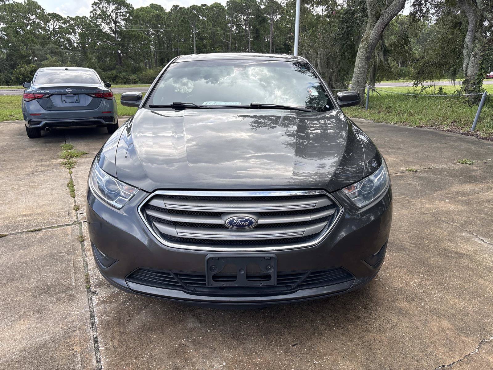 Used 2019 Ford Taurus SEL w/ Equipment Group 201A FWD image 8
