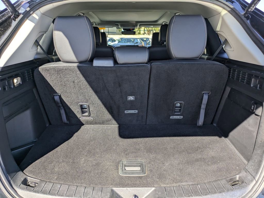 Used 2025 MAZDA CX-90 3.3 Turbo w/ Premium Sport Pkg image 28