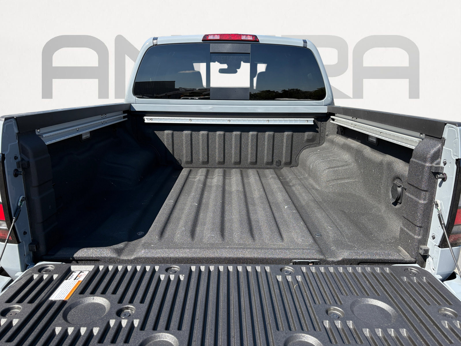 New 2026 Nissan Frontier PRO-4X w/ Pro-4x Convenience Package image 13