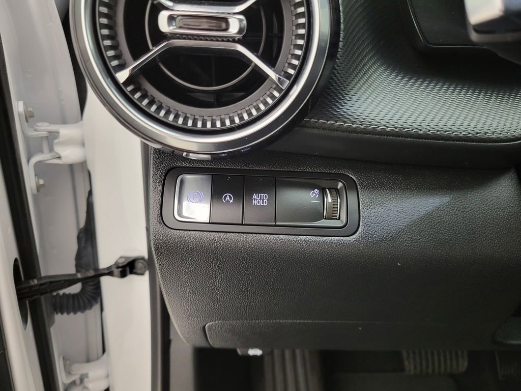 Certified 2026 Chevrolet Equinox LT image 28