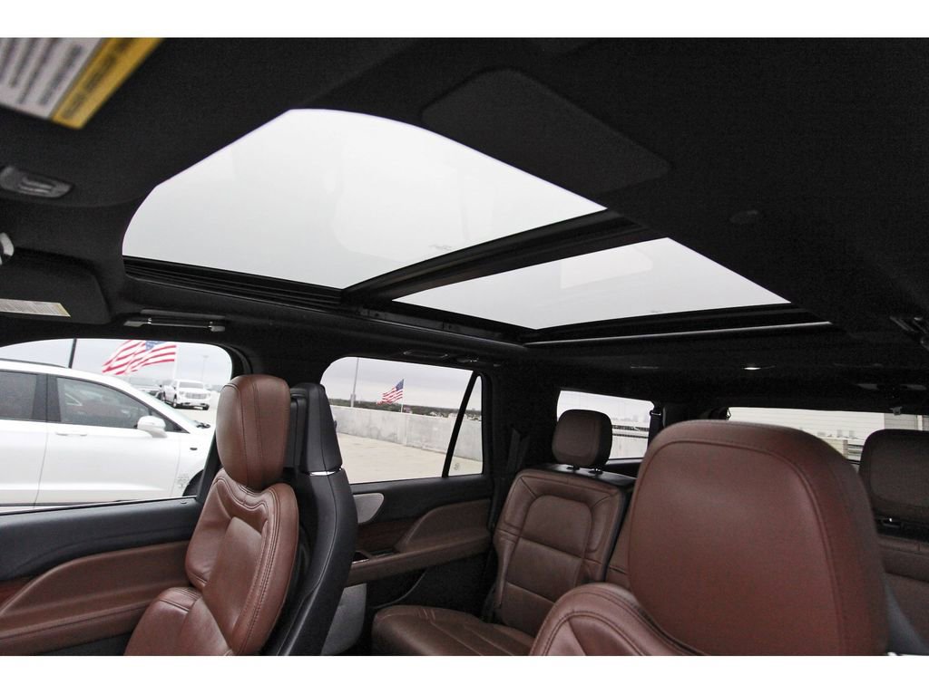 Used 2022 Lincoln Navigator L Reserve image 27