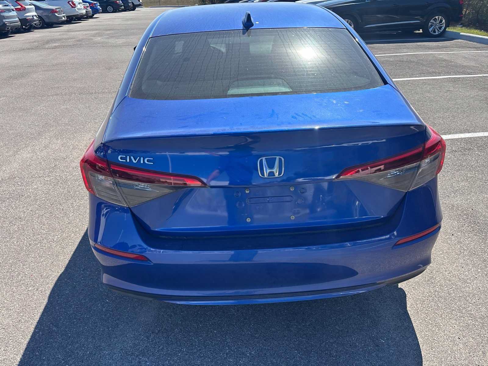 Used 2022 Honda Civic EX image 4
