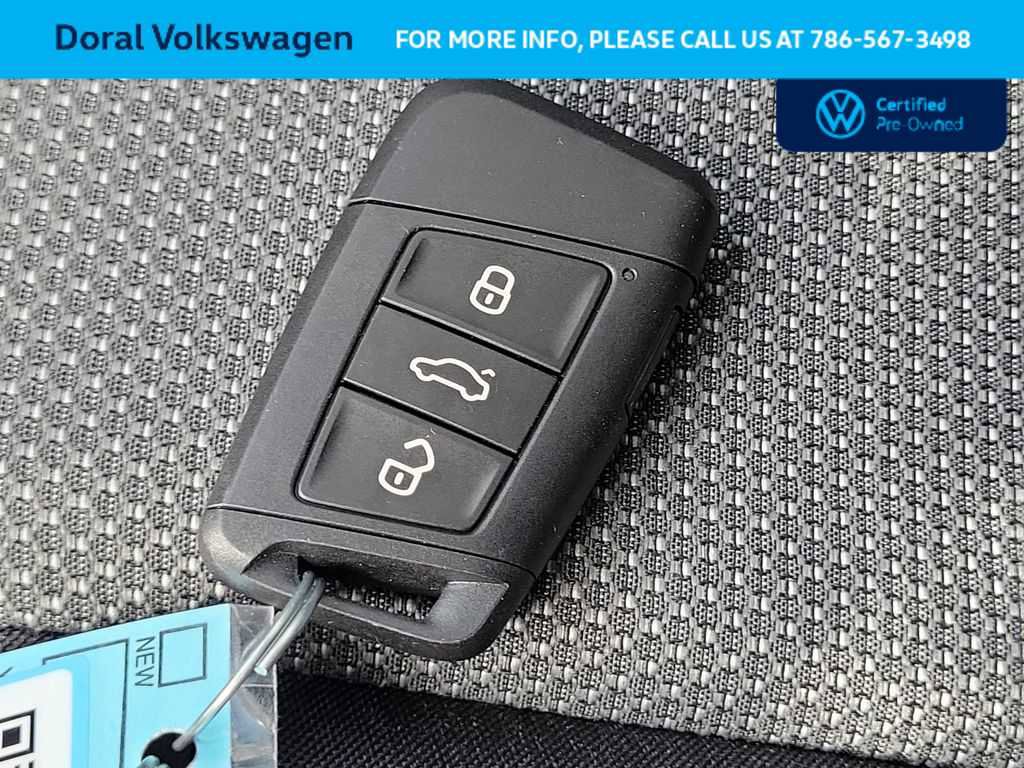 Used 2024 Volkswagen Taos S FWD image 32