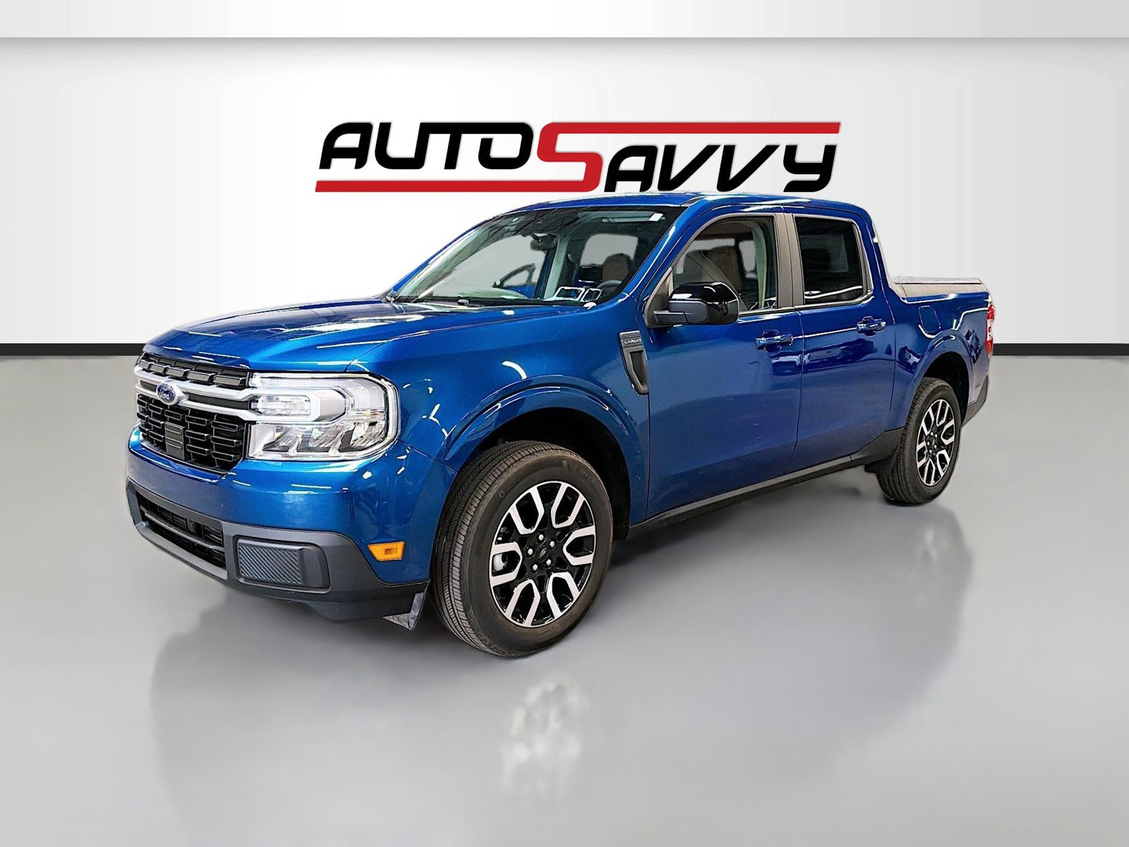 Used 2024 Ford Maverick Lariat w/ 4K Tow Package AWD/4WD image 3