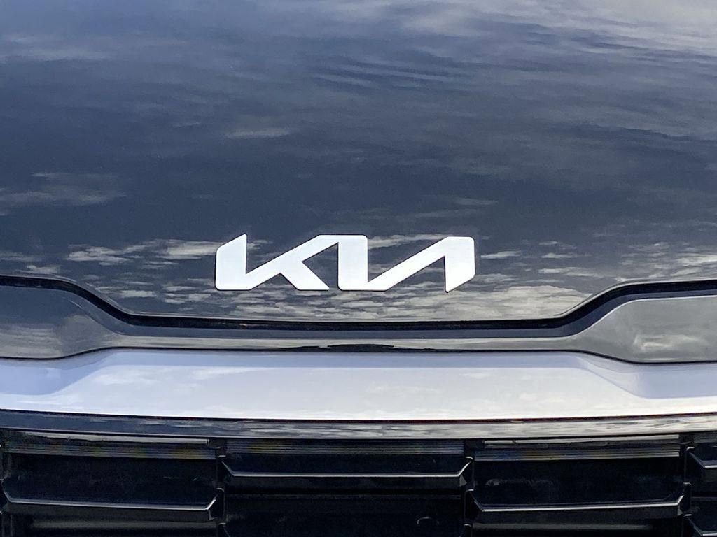 New 2026 Kia Sportage EX image 22