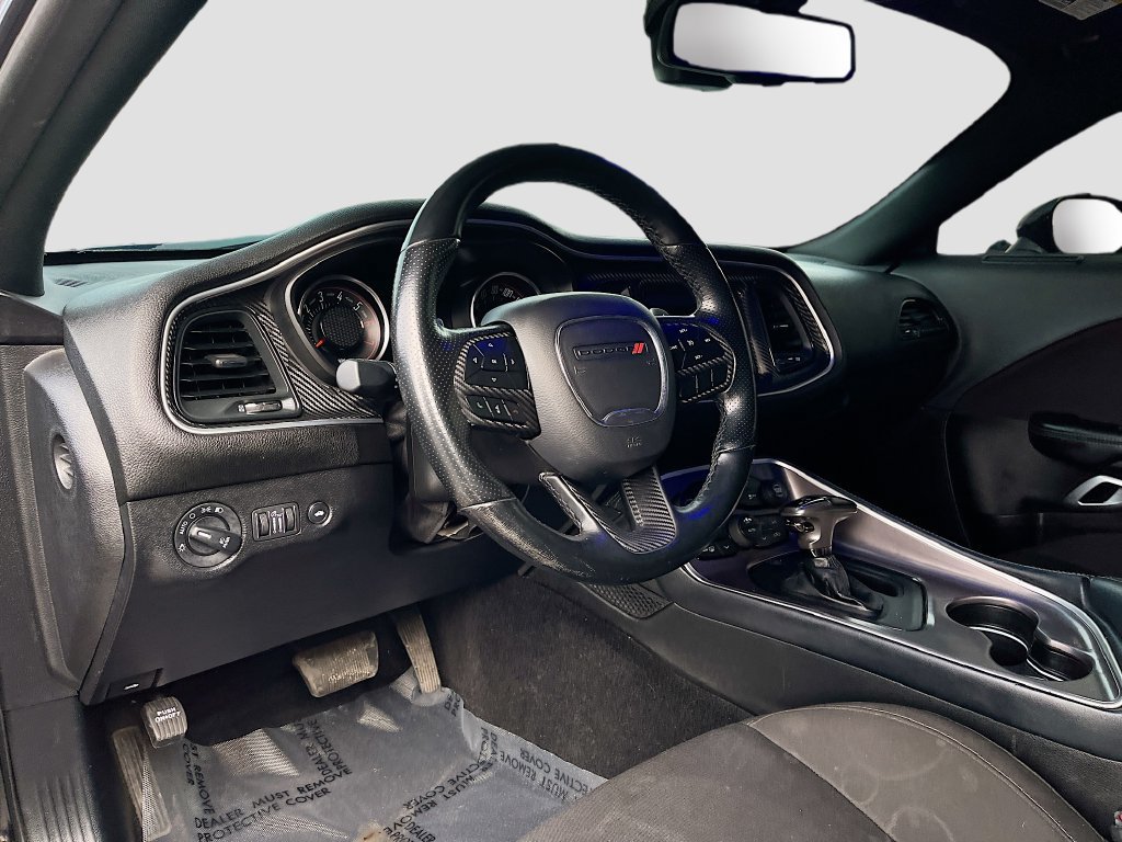 Used 2021 Dodge Challenger R/T RWD image 9