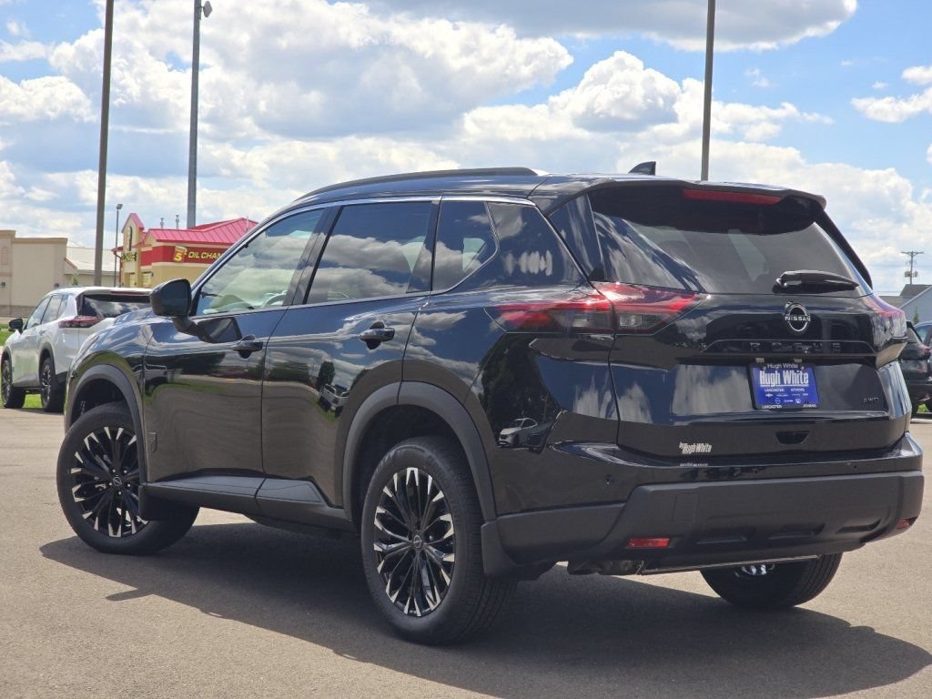 New 2026 Nissan Rogue Dark Armor AWD/4WD image 10